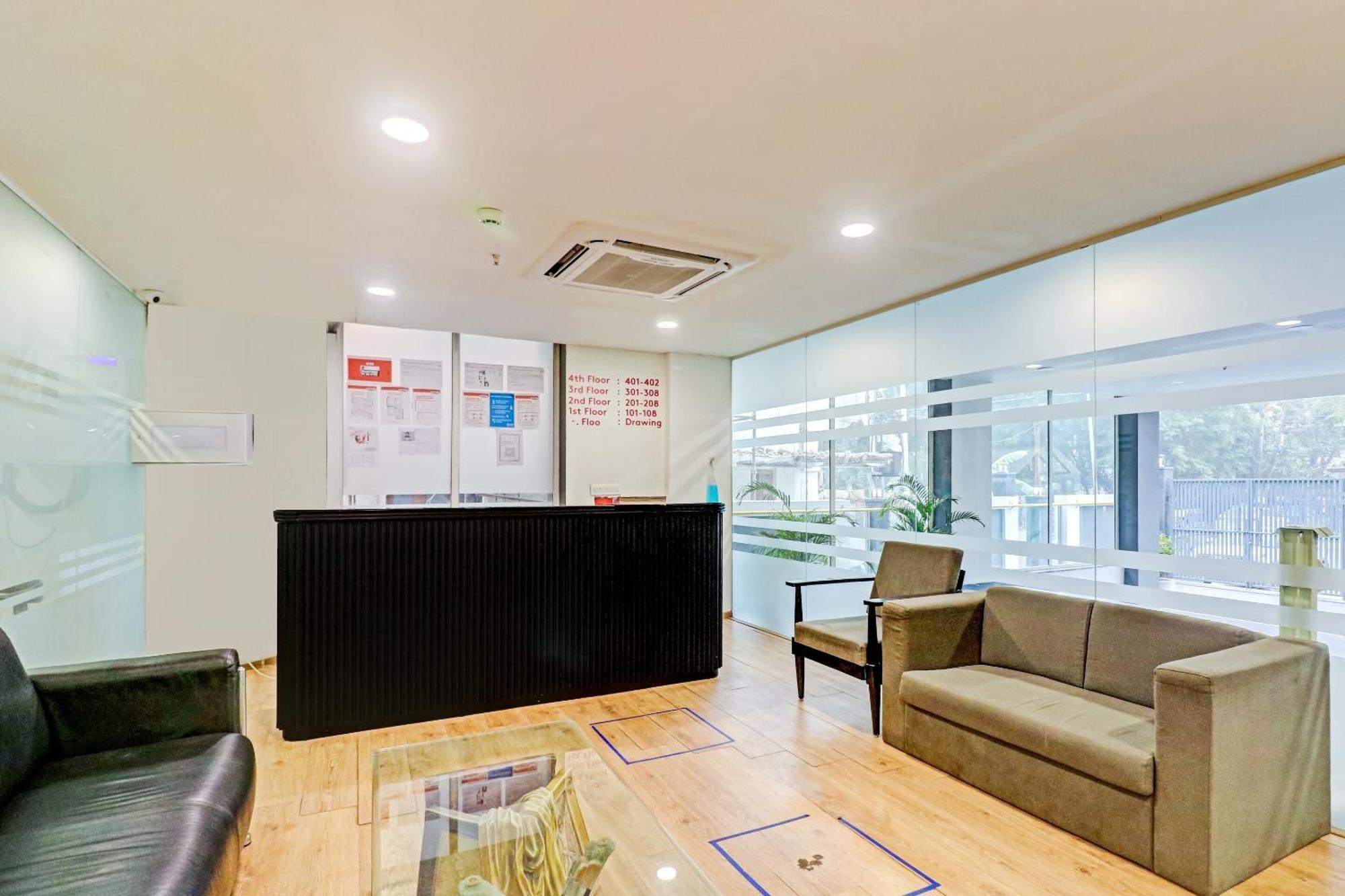 Townhouse Sector 30 Near Botanic Garden Of Indian Republic Hotel Noida Luaran gambar